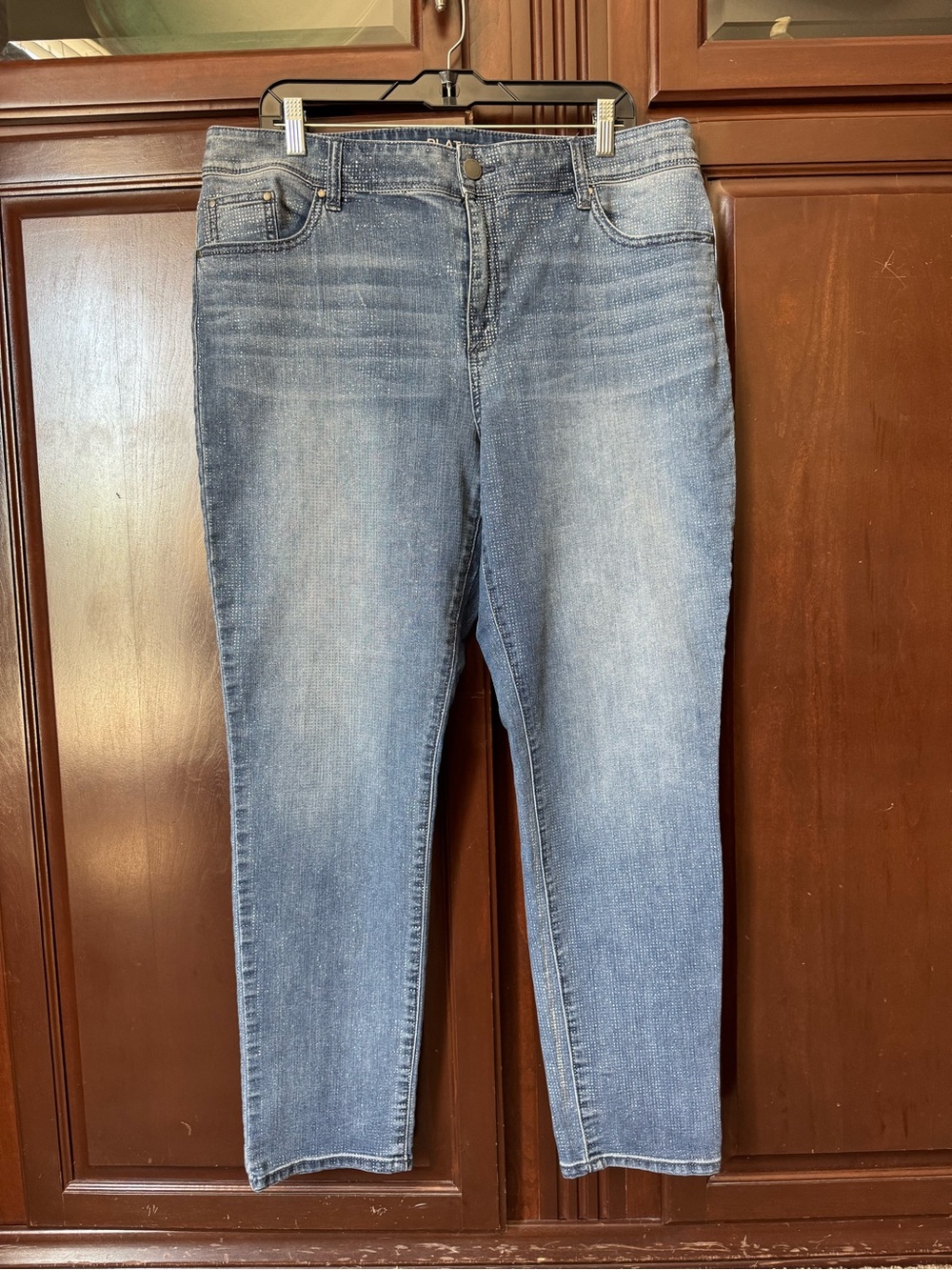 Chico’s Platinum Denim Jeans Silver Metallic Dot Shimmer Straight Leg 3 16 - Picture 2 of 8